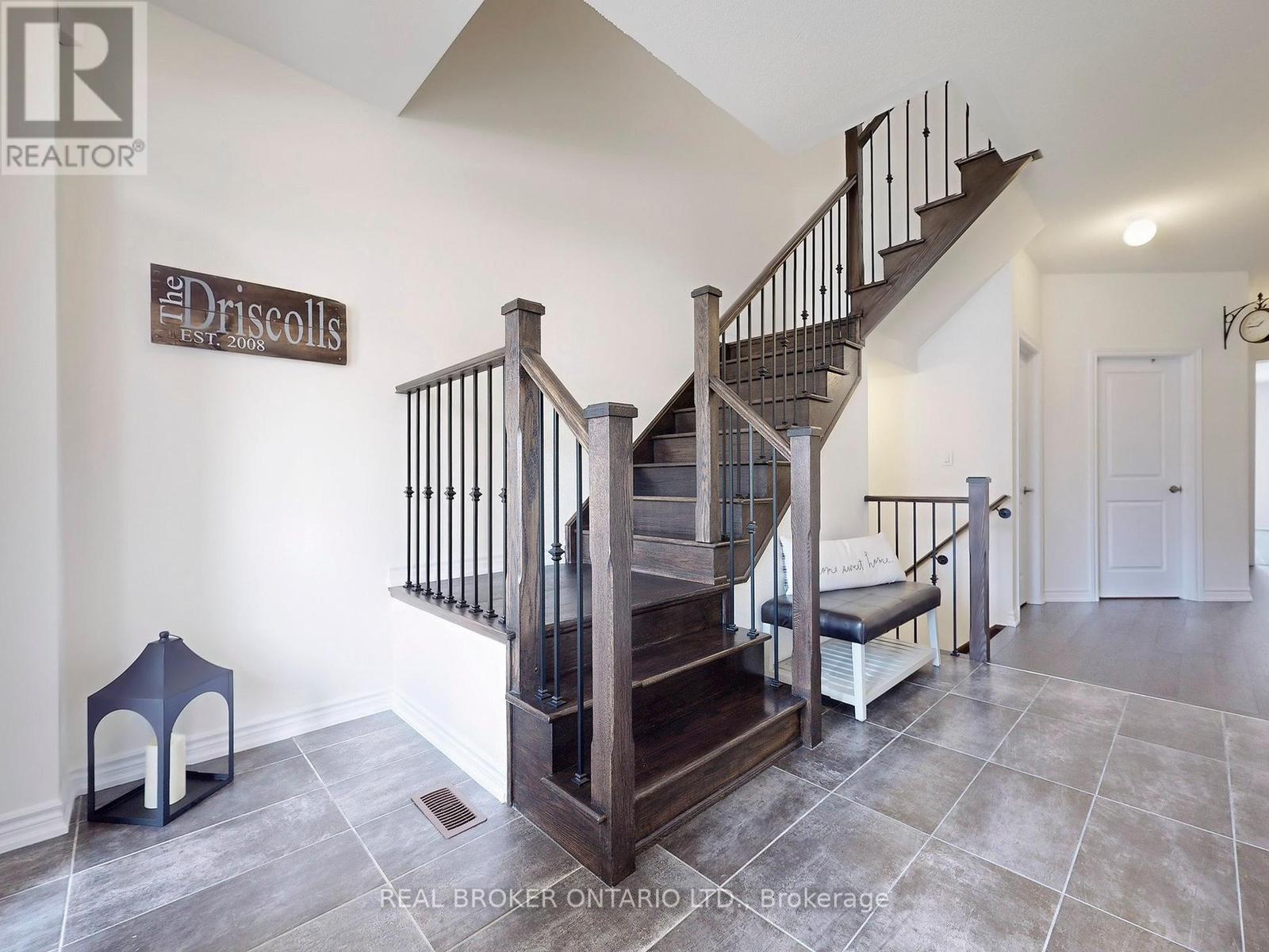 1347 Stevens Road, Innisfil (Alcona), Ontario  L9S 0P4 - Photo 9 - N12442884