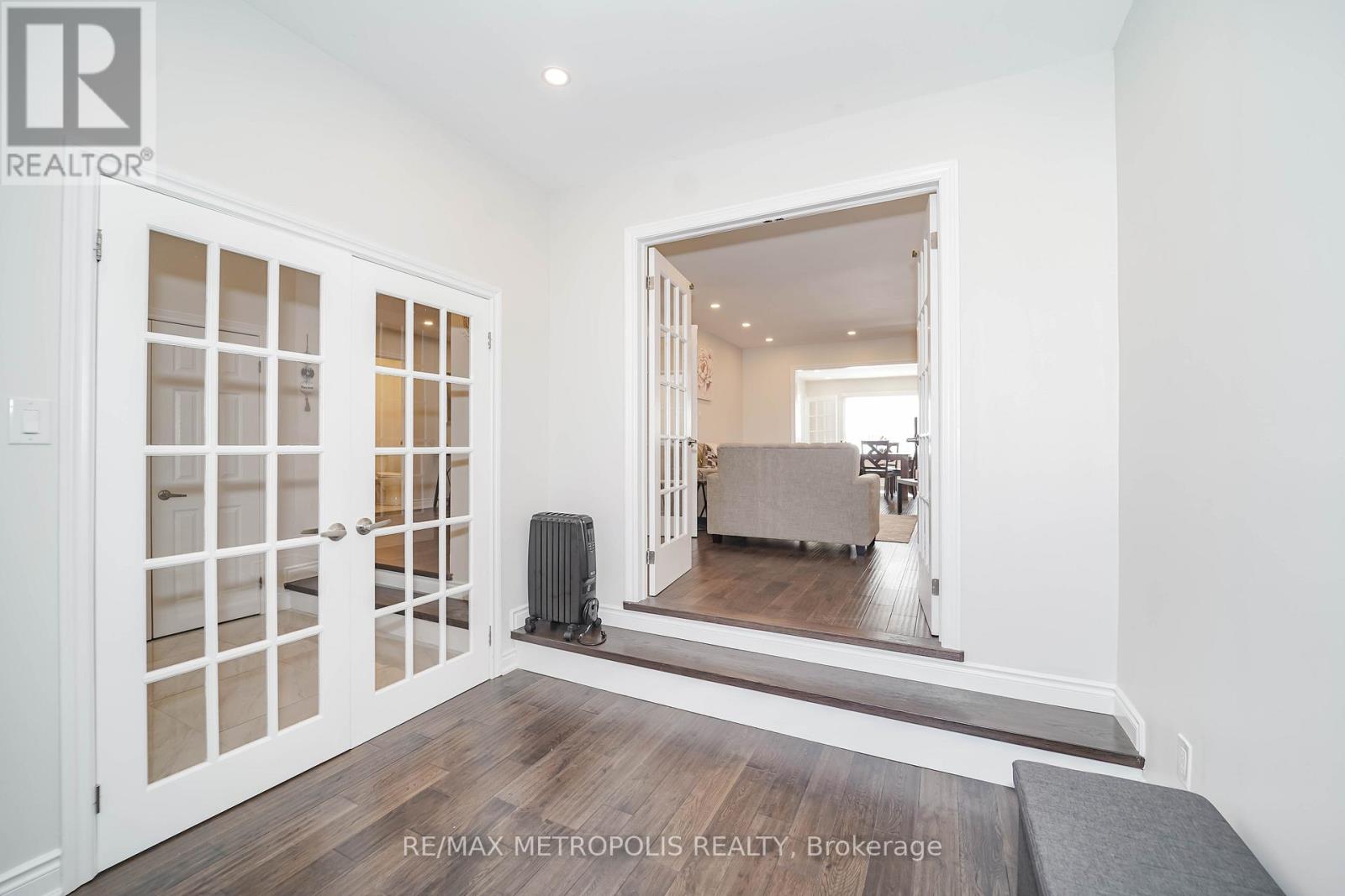 156 Cartmel Drive, Markham (Milliken Mills East), Ontario  L3S 1W3 - Photo 12 - N12442906