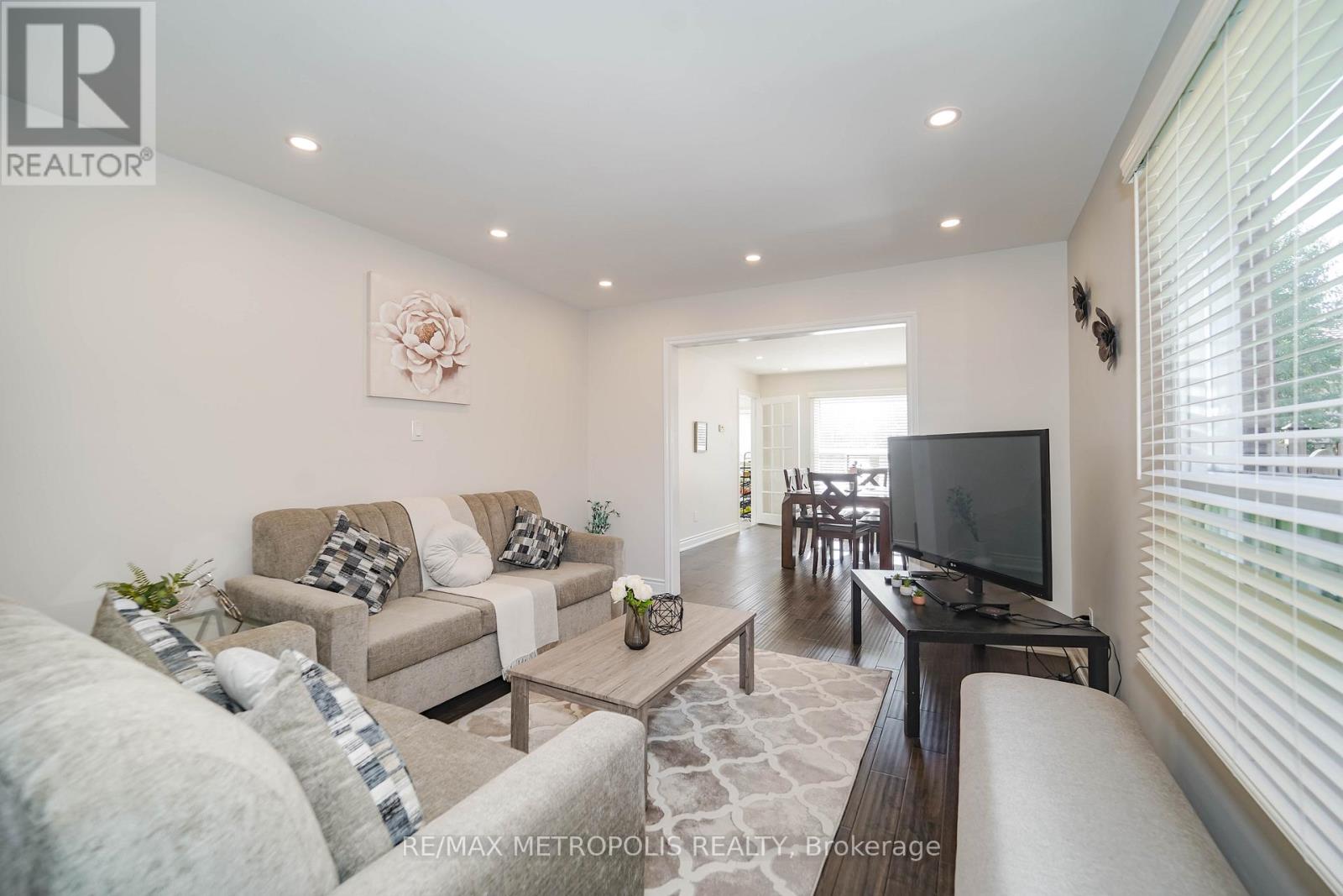 156 Cartmel Drive, Markham (Milliken Mills East), Ontario  L3S 1W3 - Photo 13 - N12442906