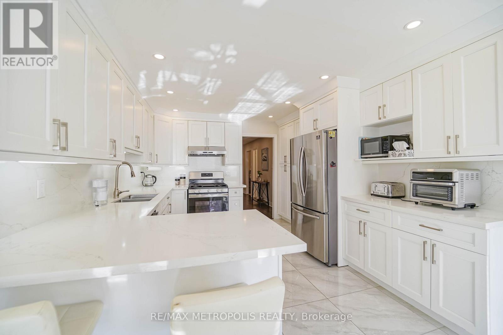 156 Cartmel Drive, Markham (Milliken Mills East), Ontario  L3S 1W3 - Photo 18 - N12442906
