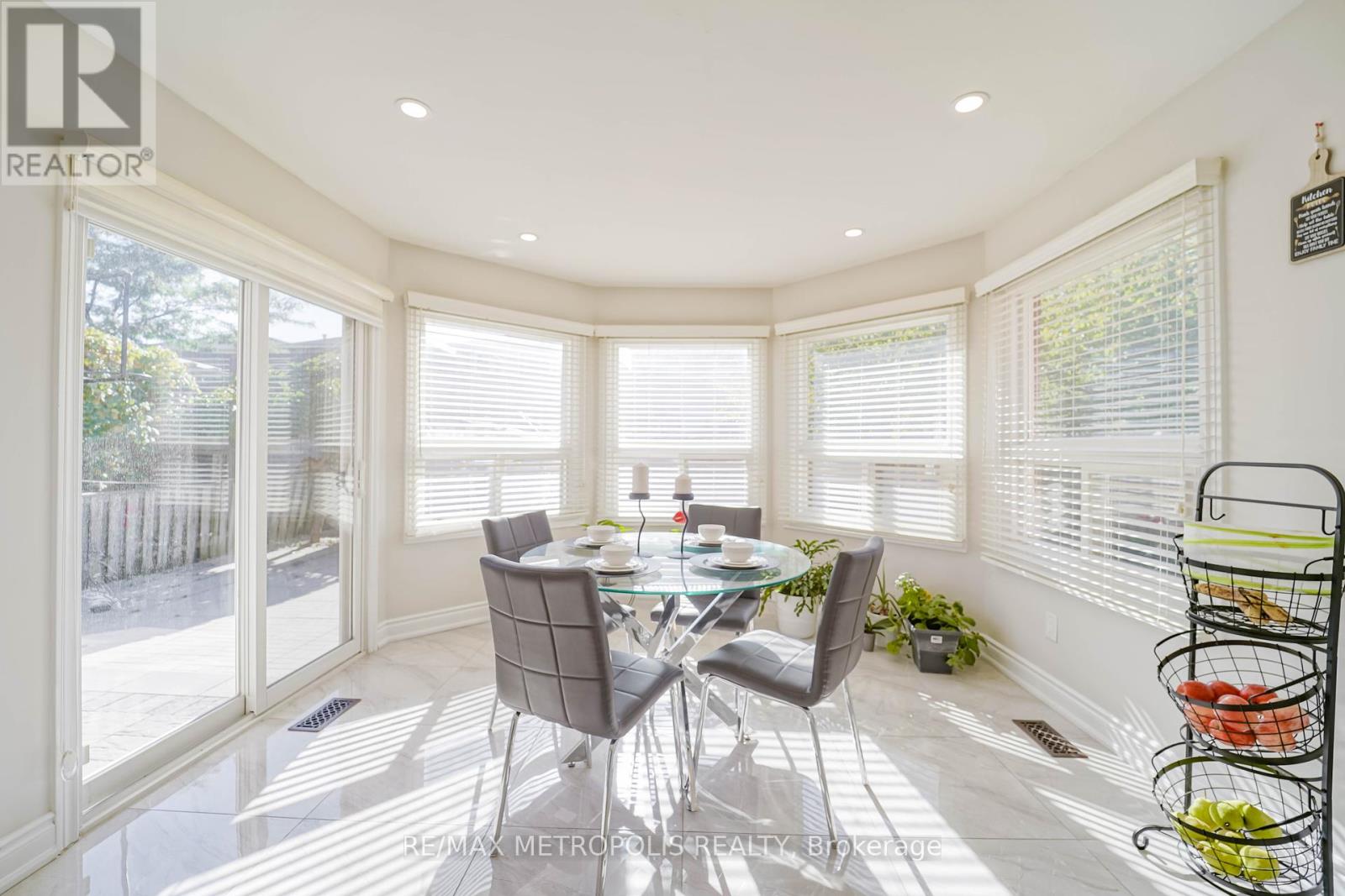 156 Cartmel Drive, Markham (Milliken Mills East), Ontario  L3S 1W3 - Photo 20 - N12442906