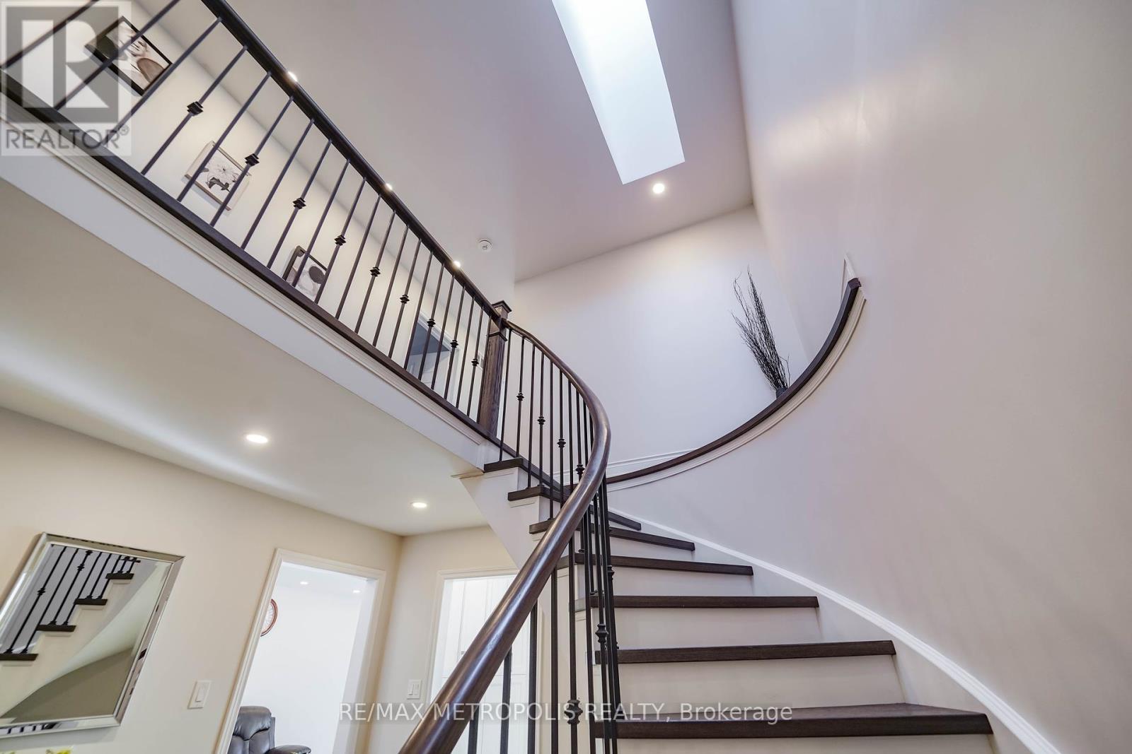 156 Cartmel Drive, Markham (Milliken Mills East), Ontario  L3S 1W3 - Photo 25 - N12442906