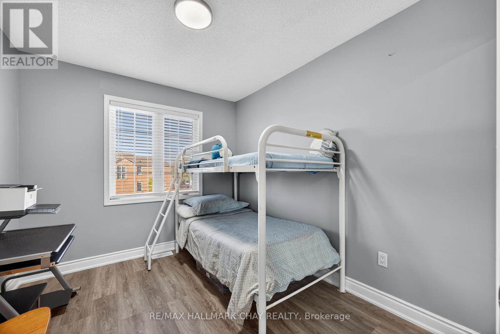 3 Coleman Drive, Barrie (Edgehill Drive), Ontario  L4N 0R5 - Photo 21 - S12442833