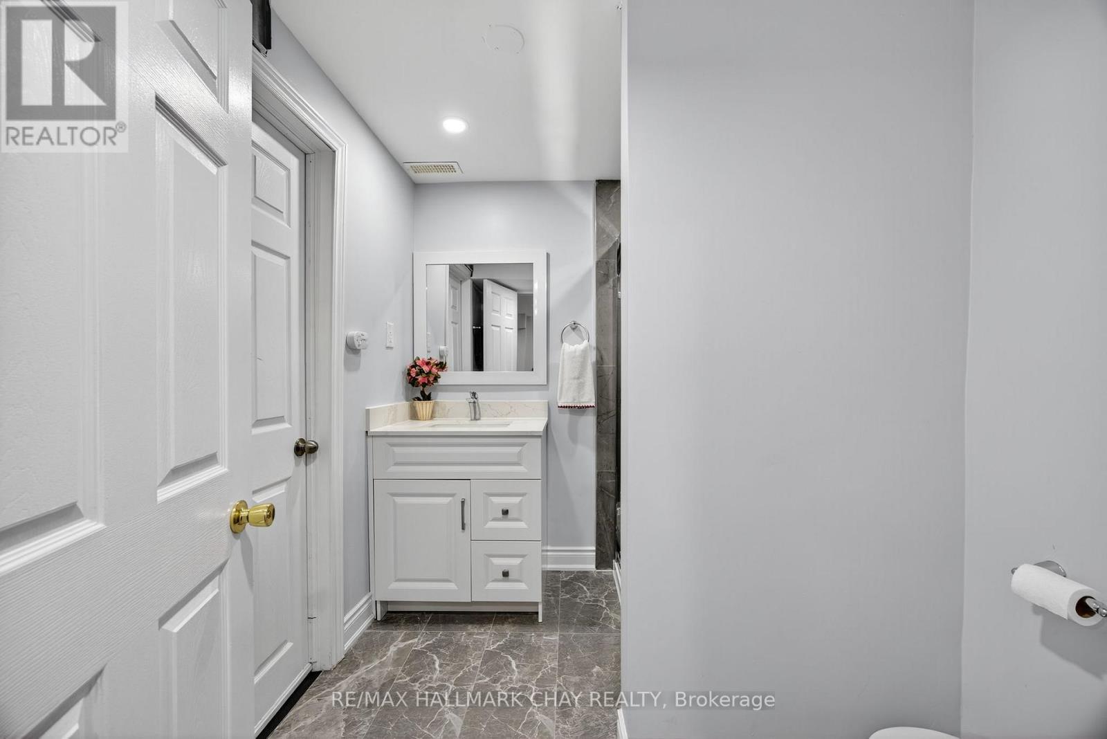 3 Coleman Drive, Barrie (Edgehill Drive), Ontario  L4N 0R5 - Photo 27 - S12442833