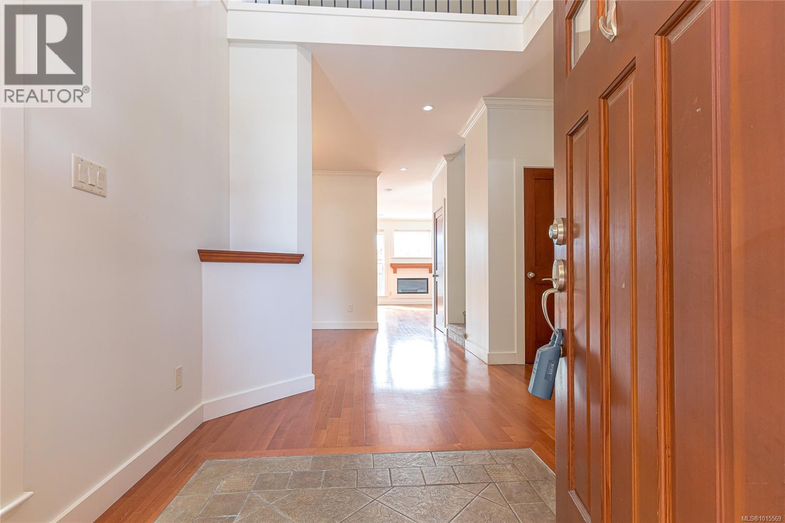 1017 Graphite Pl, Langford, British Columbia V9B 0G8 - Photo 5 - 1015569