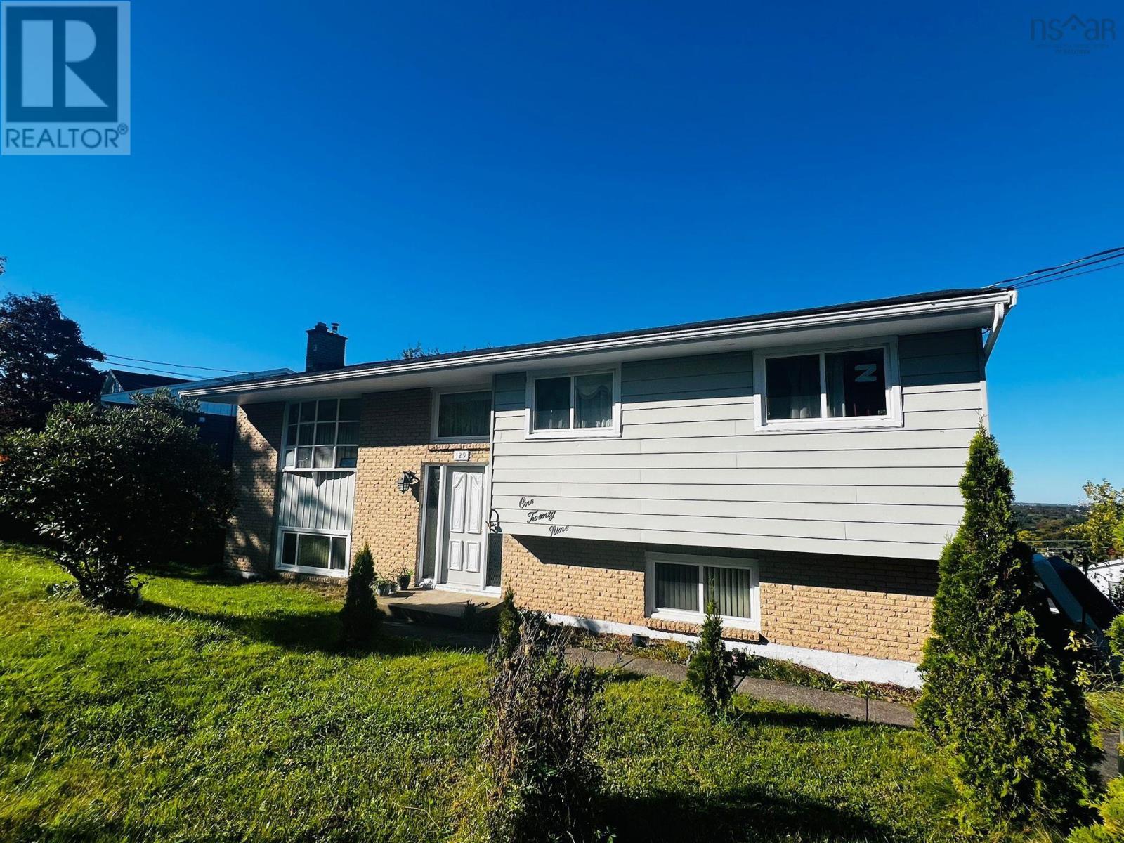 129 Regal Road, Dartmouth, Nova Scotia  B2W 4H7 - Photo 2 - 202525038
