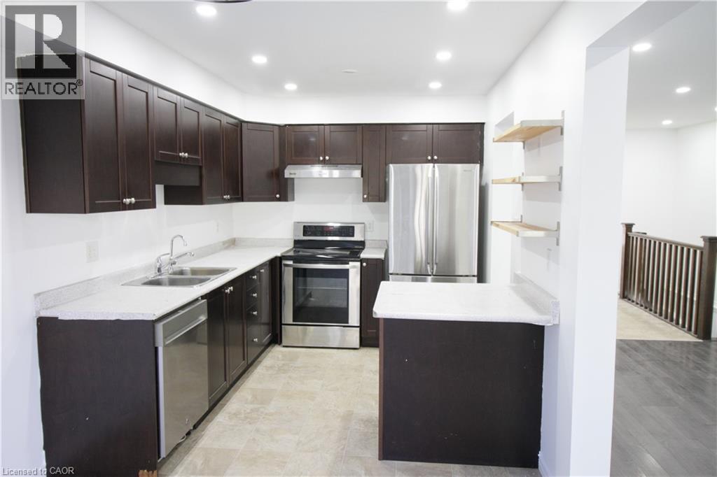 135 Sims Estate Drive, Kitchener, Ontario  N2A 0A6 - Photo 6 - 40775329