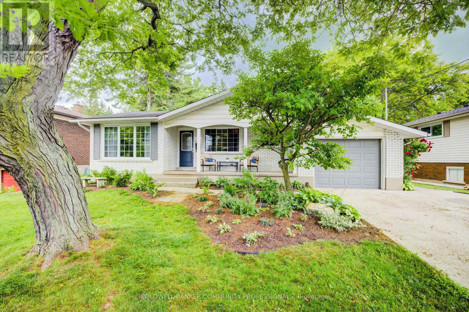 18 ROSEMORE ROAD, St. Catharines, Ontario