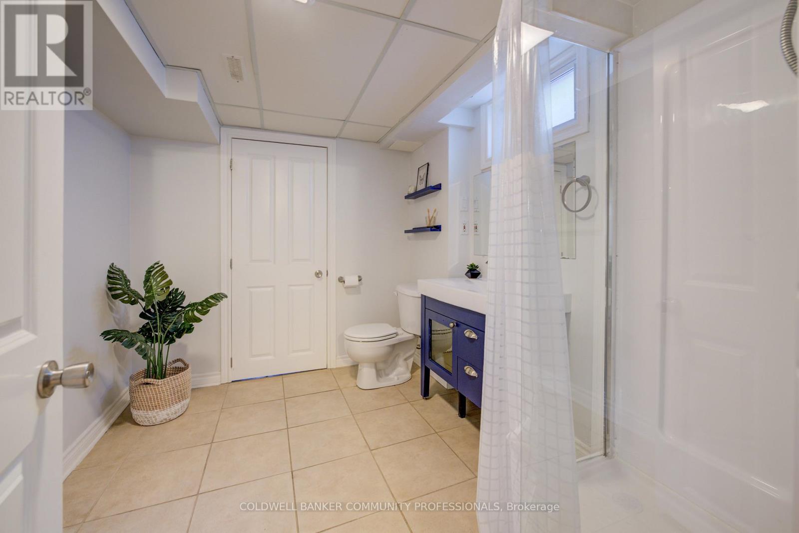 18 Rosemore Road, St. Catharines, Ontario L2S 1A8 - Photo 28 - X12441057