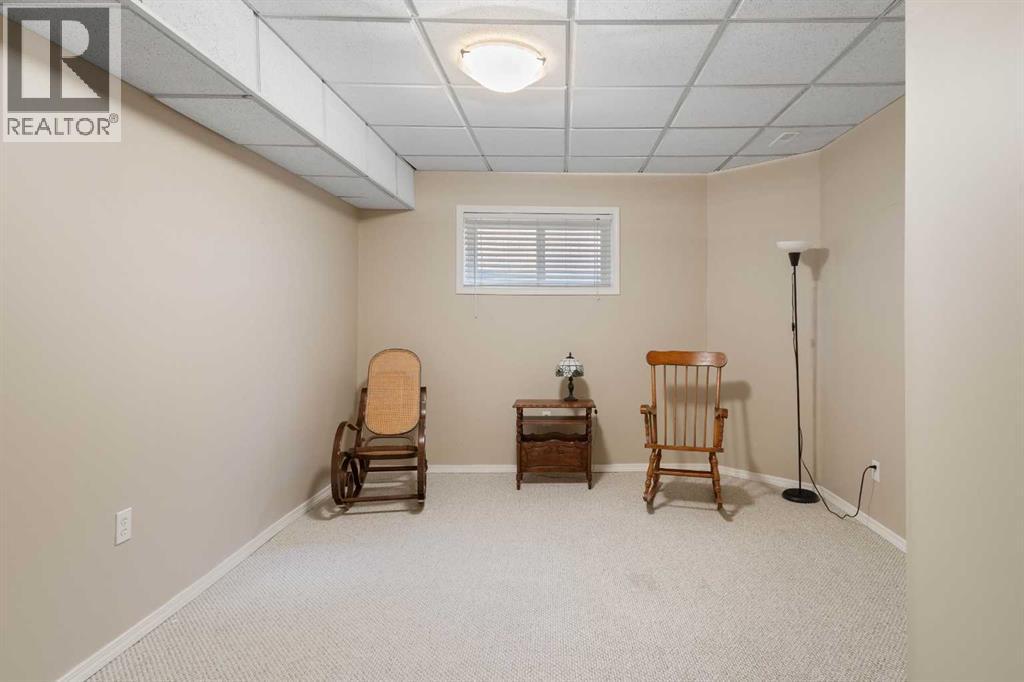 418 Wentworth Place Sw, Calgary, Alberta  T3H 4L4 - Photo 30 - A2258900