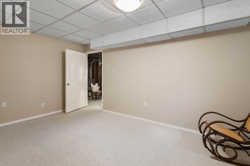 418 Wentworth Place Sw, Calgary, Alberta  T3H 4L4 - Photo 31 - A2258900