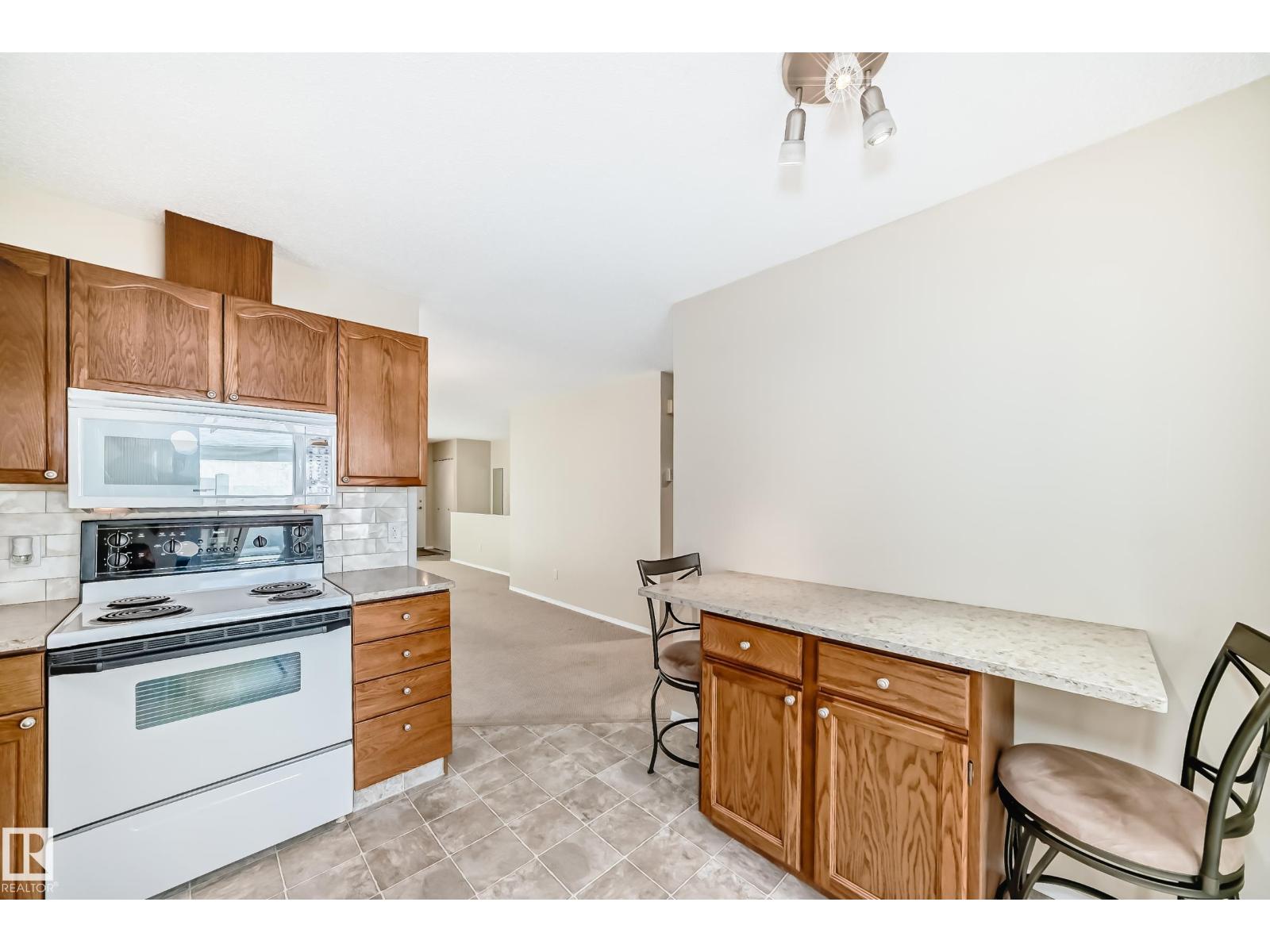 9126 Garden Rd, St. Albert, Alberta  T8N 5N3 - Photo 12 - E4460650
