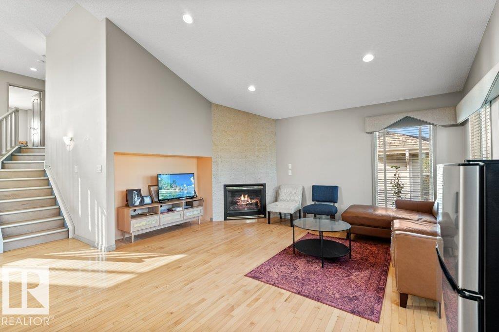 389 Heath Rd Nw, Edmonton, Alberta  T6R 2T8 - Photo 14 - E4460653