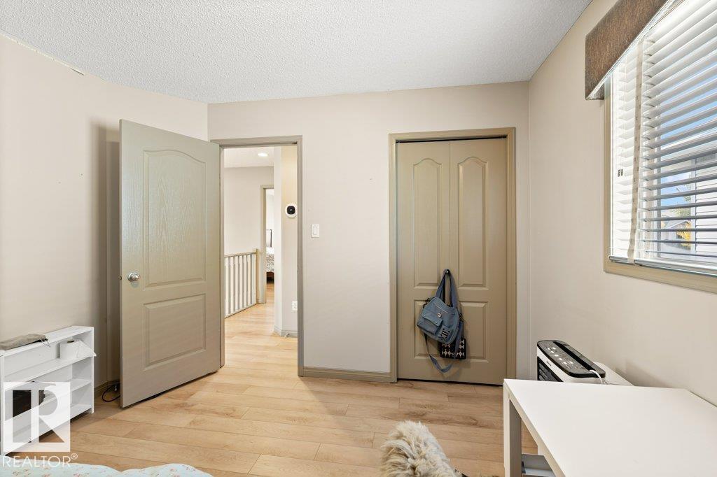389 Heath Rd Nw, Edmonton, Alberta  T6R 2T8 - Photo 17 - E4460653