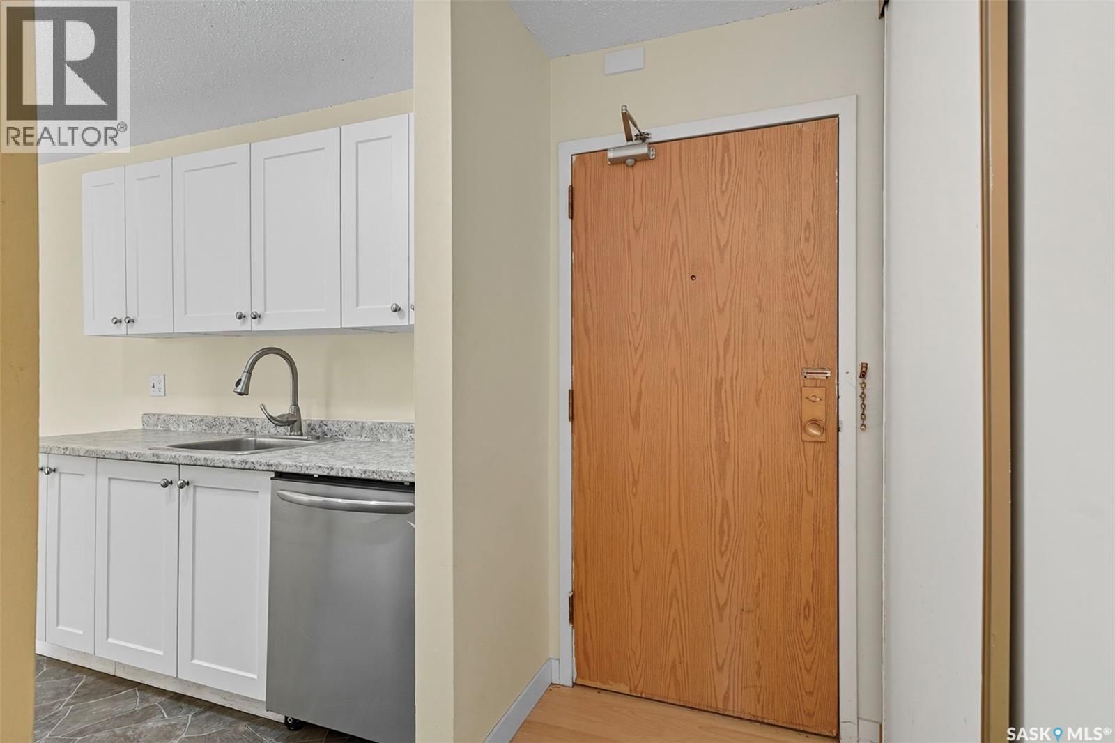 206 207c Tait Place, Saskatoon, Saskatchewan  S7H 5L7 - Photo 5 - SK020012