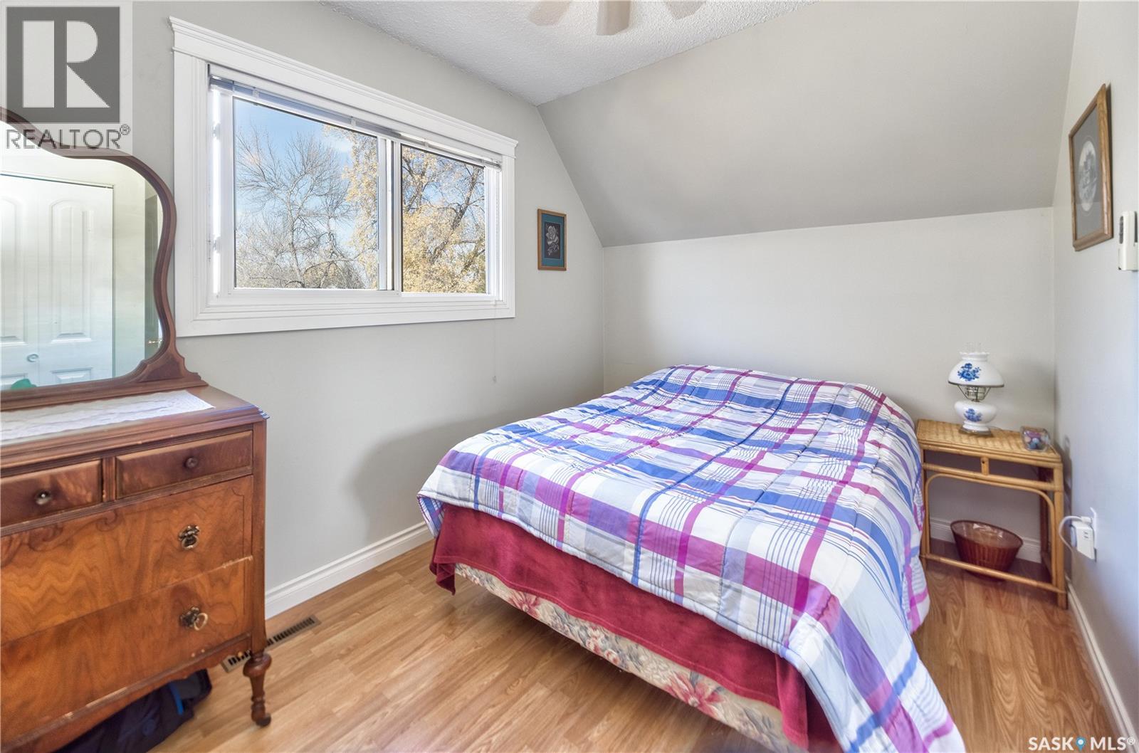 1377 Goshen Place, Prince Albert, Saskatchewan  S6V 0R7 - Photo 12 - SK019963