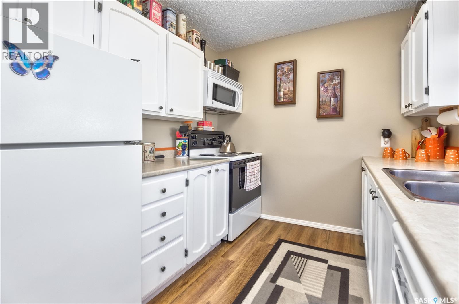 1377 Goshen Place, Prince Albert, Saskatchewan  S6V 0R7 - Photo 8 - SK019963