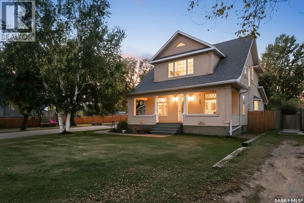 118 Conway Street, Mortlach, Saskatchewan  S0H 3E0 - Photo 1 - SK019668