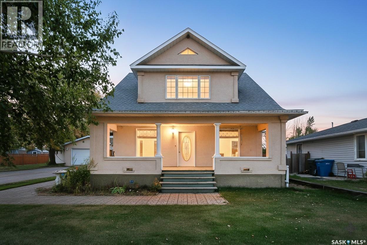 118 Conway Street, Mortlach, Saskatchewan  S0H 3E0 - Photo 2 - SK019668