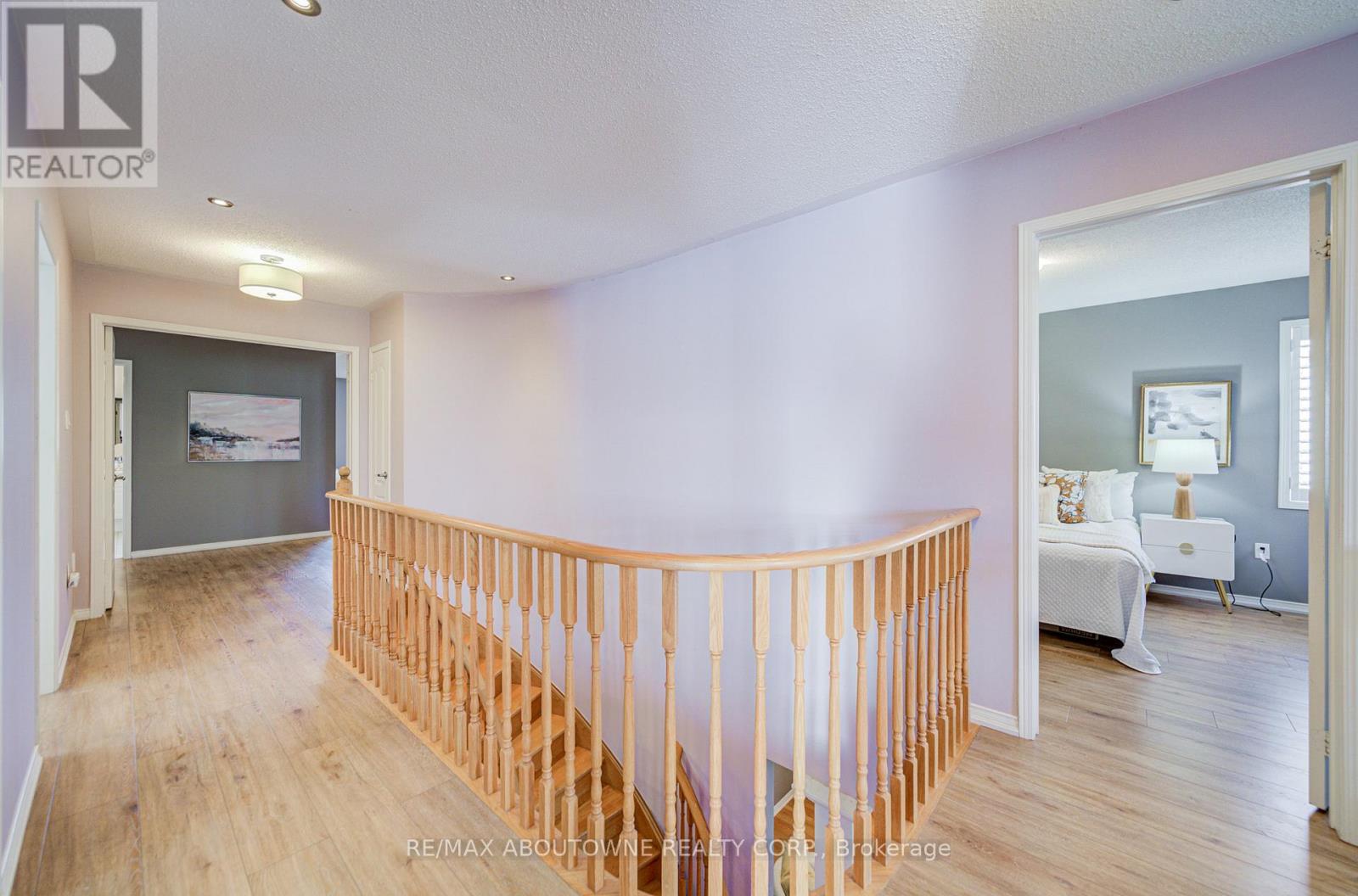 3041 Caulfield Crescent, Mississauga, Ontario  L5M 6J7 - Photo 31 - W12442838