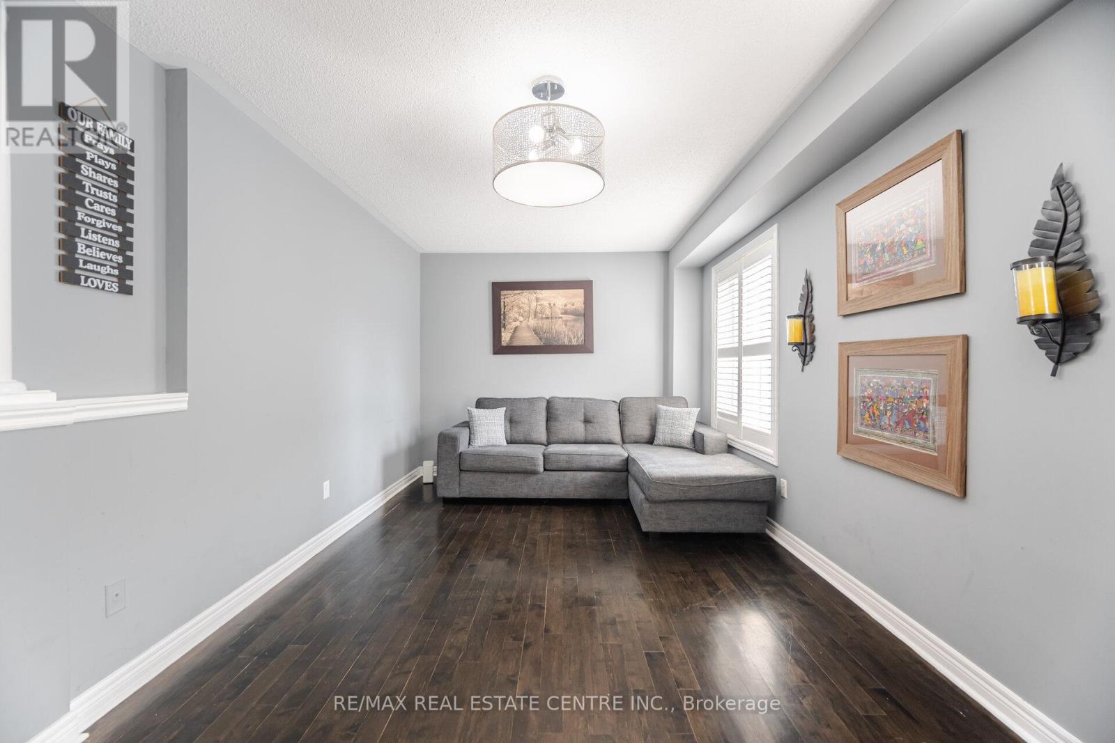 108 Barleyfield Road, Brampton (Sandringham-Wellington North), Ontario  L6R 2J4 - Photo 14 - W12442875