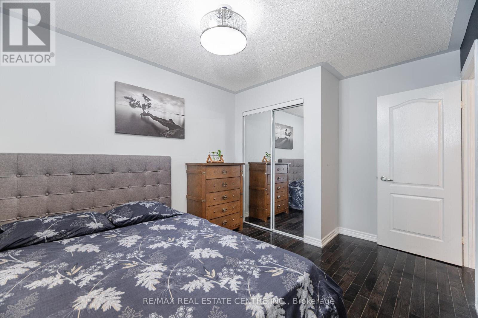 108 Barleyfield Road, Brampton (Sandringham-Wellington North), Ontario  L6R 2J4 - Photo 25 - W12442875