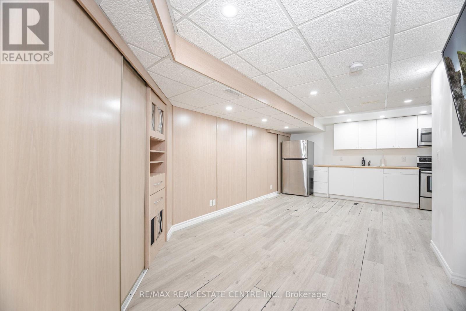 108 Barleyfield Road, Brampton (Sandringham-Wellington North), Ontario  L6R 2J4 - Photo 32 - W12442875