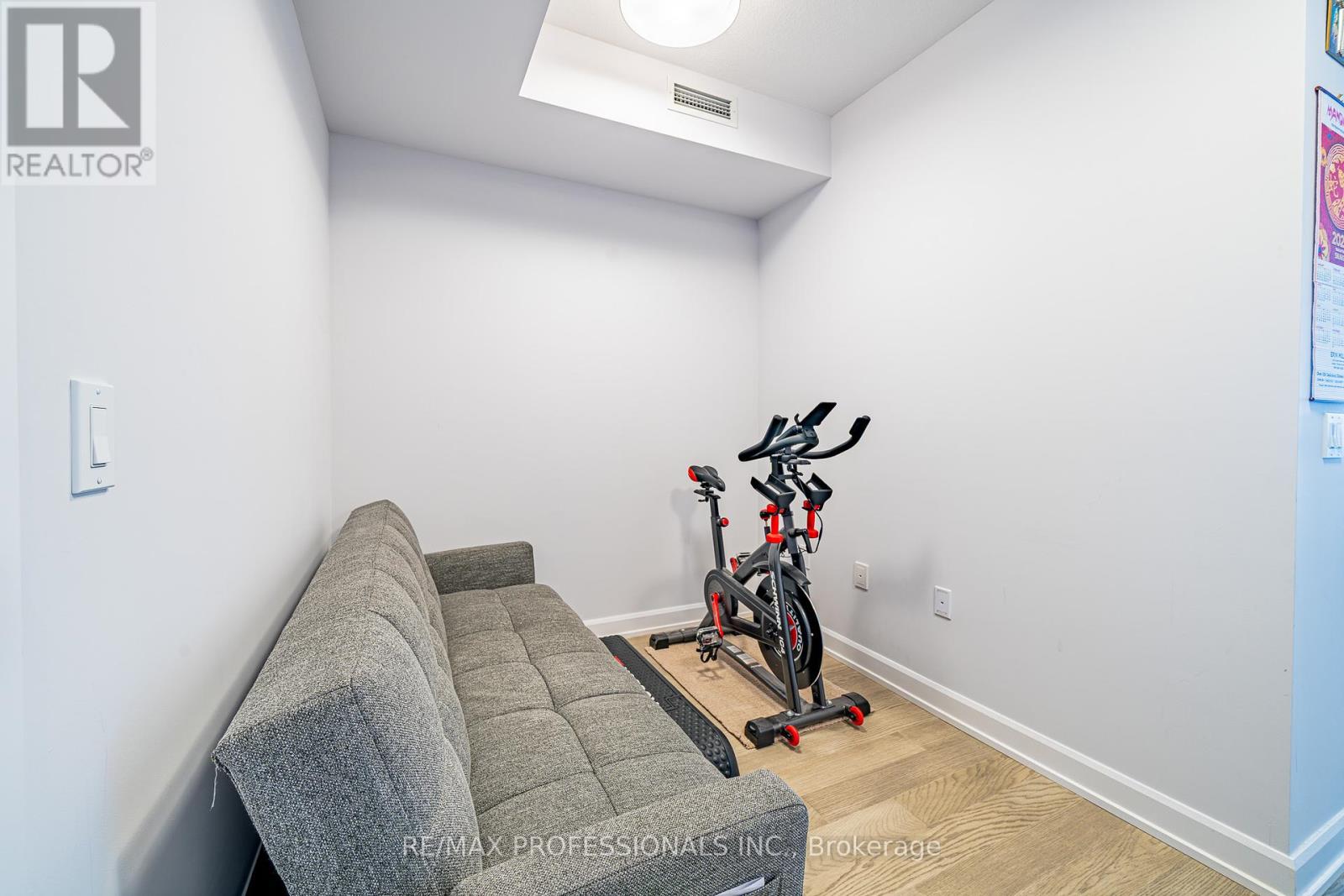 311 - 3200 William Coltson Avenue, Oakville (Jm Joshua Meadows), Ontario  L6H 7W6 - Photo 5 - W12442899