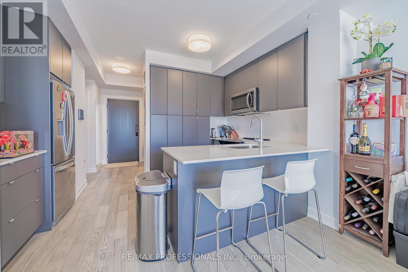 311 - 3200 William Coltson Avenue, Oakville (Jm Joshua Meadows), Ontario  L6H 7W6 - Photo 8 - W12442899