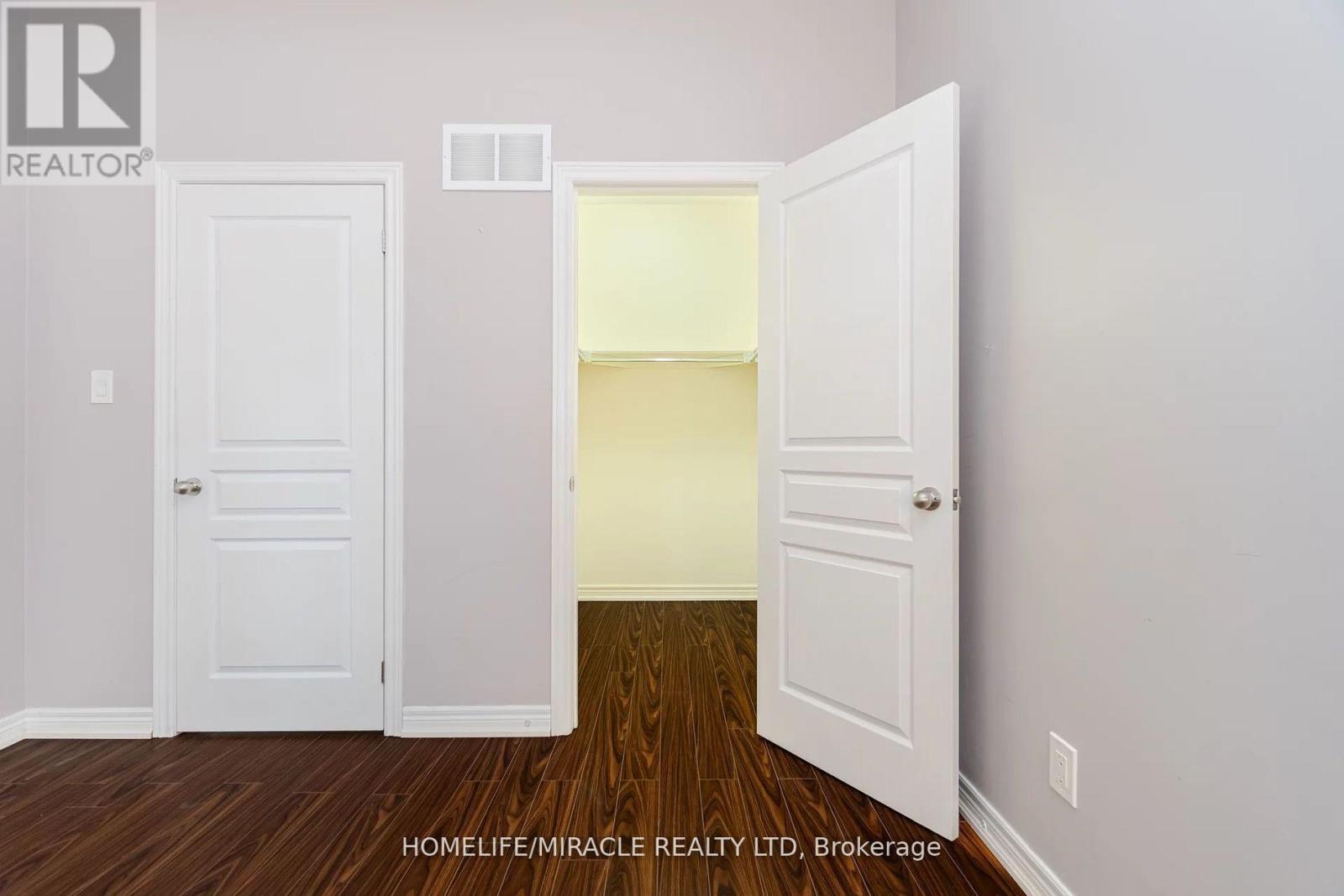93 Kempenfelt Trail, Brampton, Ontario  L7A 0Z9 - Photo 24 - W12442903