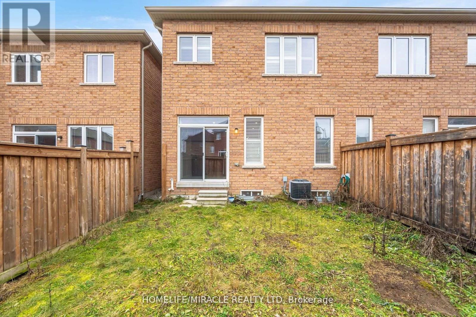 93 Kempenfelt Trail, Brampton, Ontario  L7A 0Z9 - Photo 38 - W12442903