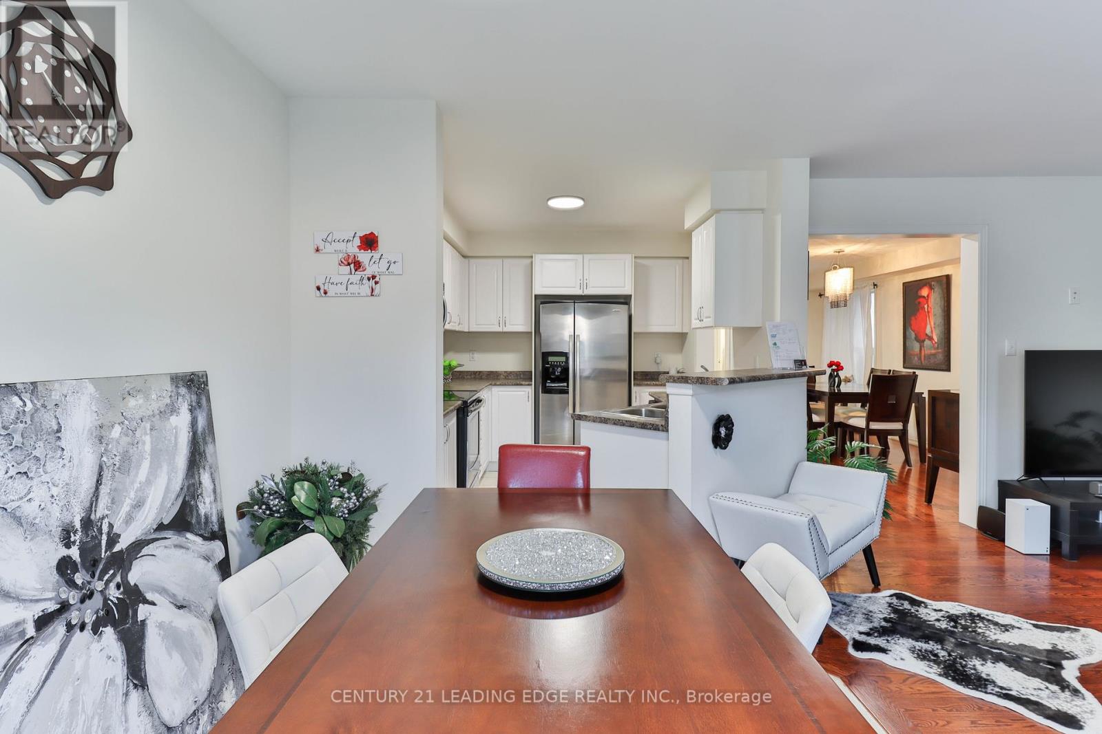 15 Robertdale Court, Whitchurch-Stouffville, Ontario  L4A 0Y5 - Photo 12 - N12418535