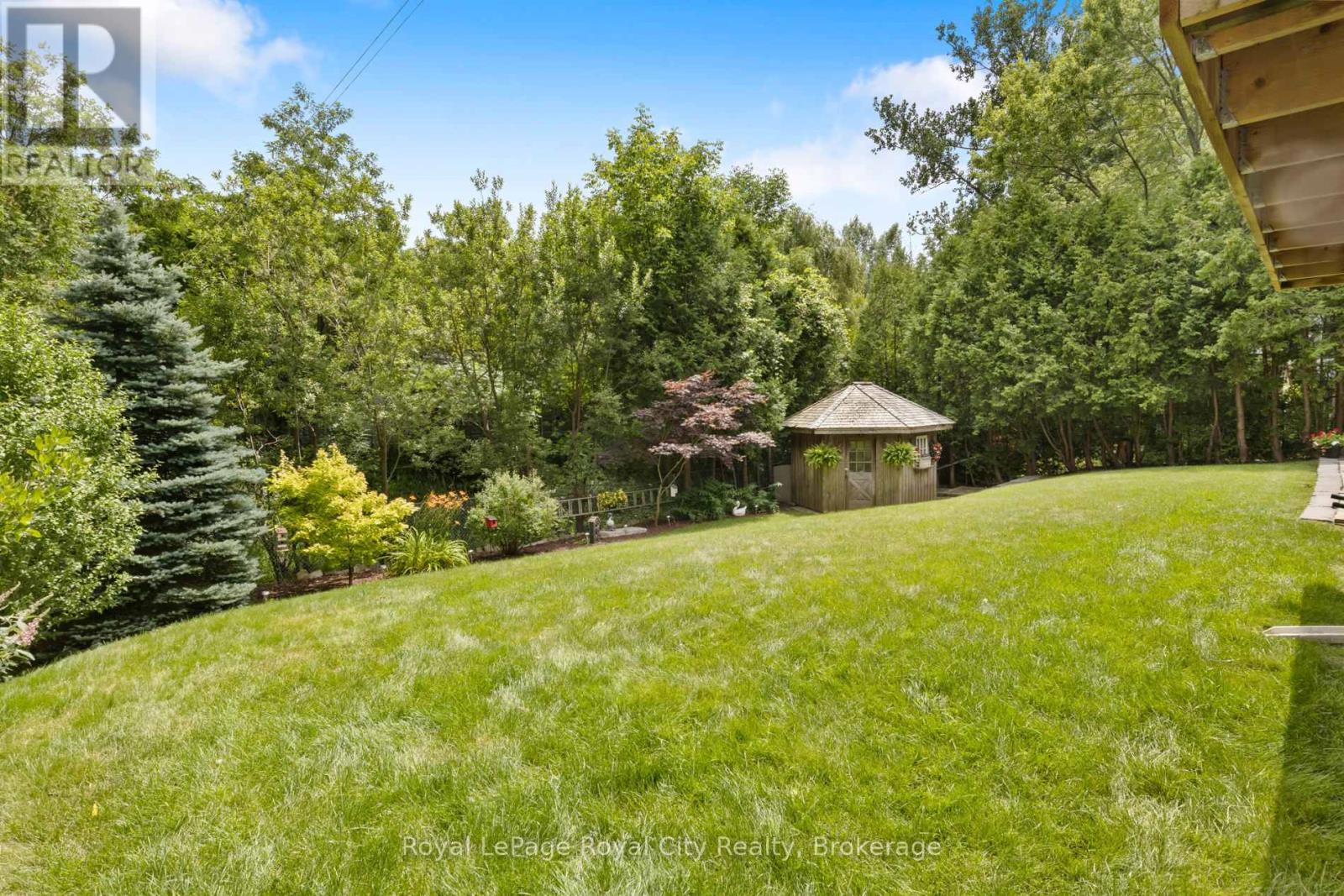 1548 Troika Court, Mississauga (Lorne Park), Ontario  L5J 4C4 - Photo 46 - W12273690