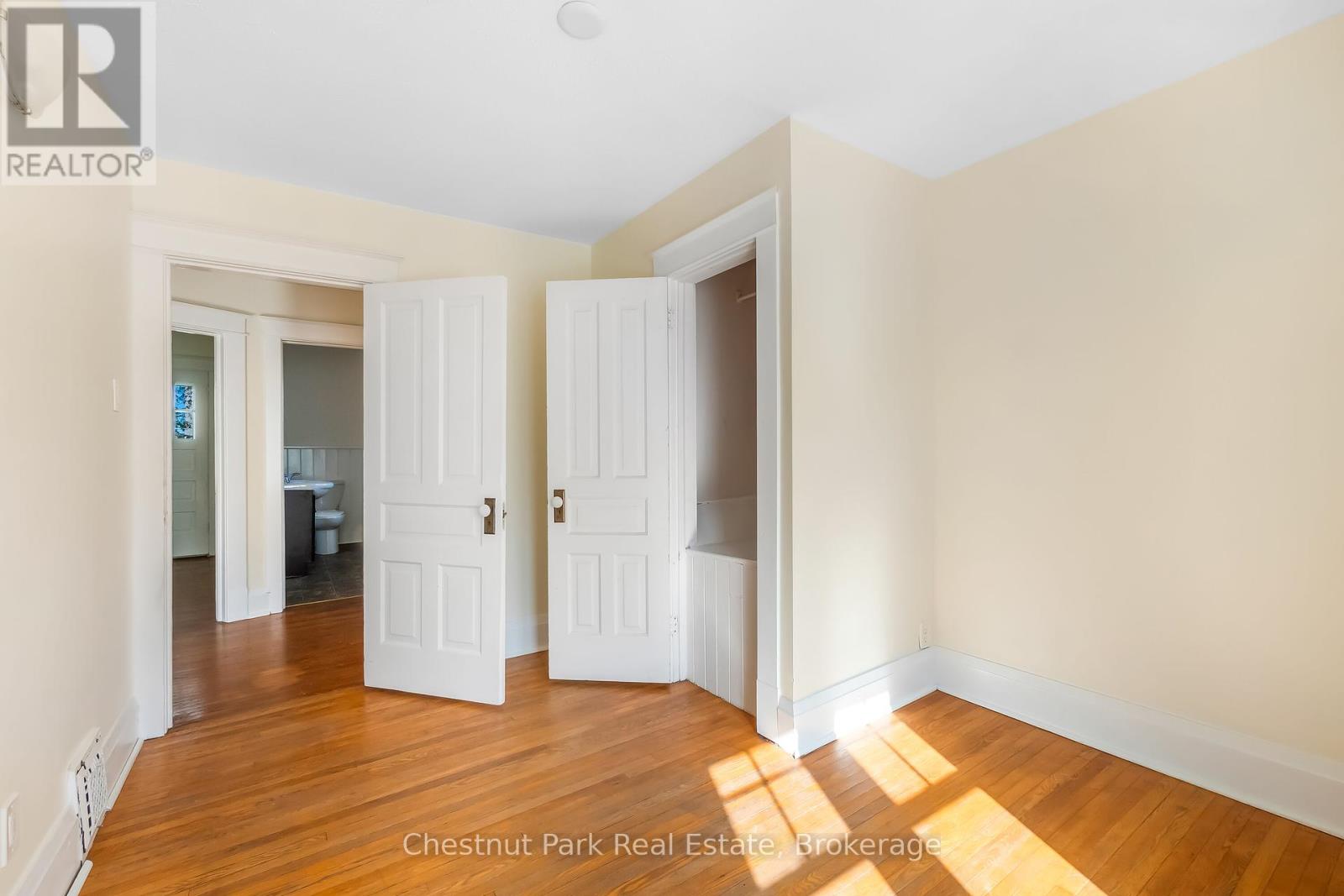 1208 4th Avenue E, Owen Sound, Ontario  N4K 2P6 - Photo 24 - X12439715
