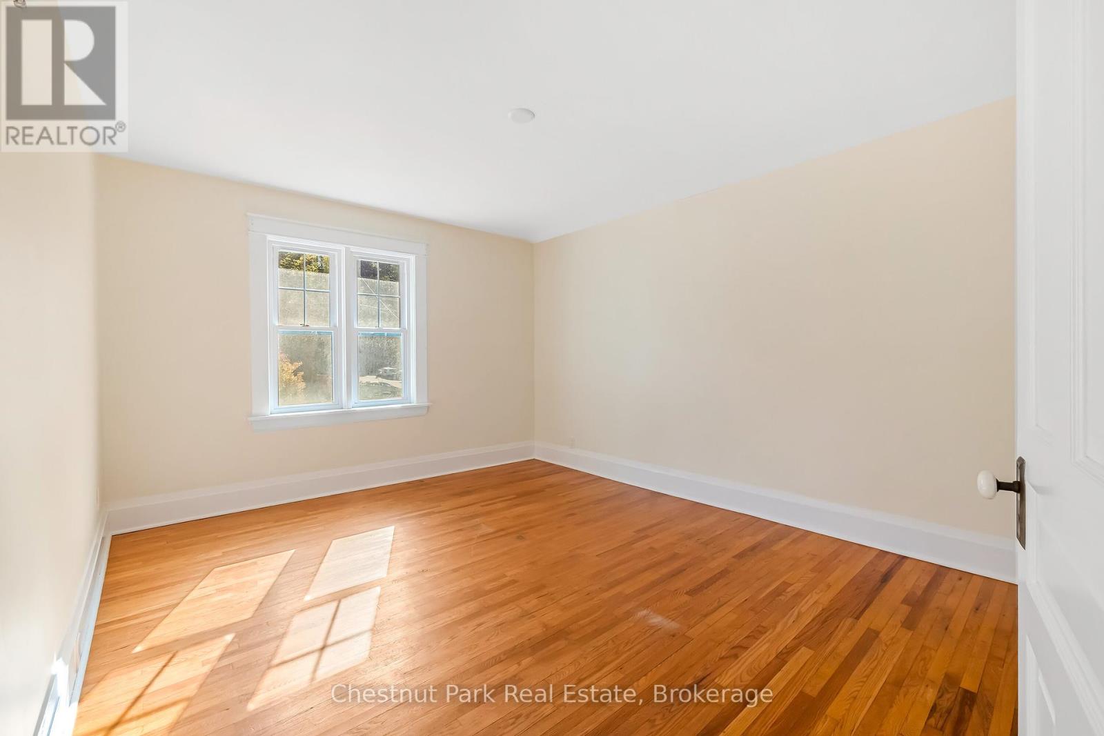 1208 4th Avenue E, Owen Sound, Ontario  N4K 2P6 - Photo 26 - X12439715