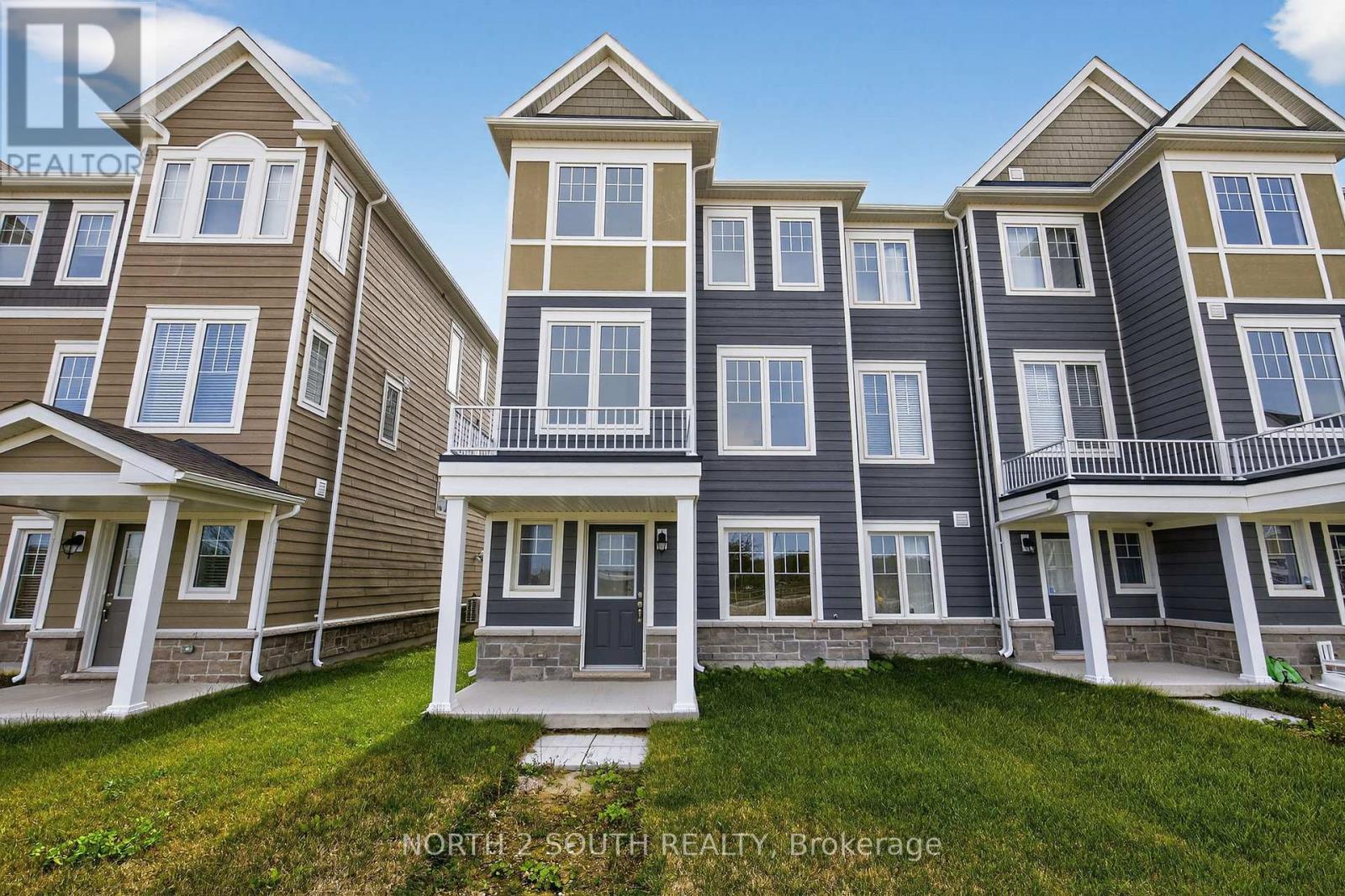 11 Lana Circle, Wasaga Beach, Ontario  L9Z 0L2 - Photo 32 - S12313861