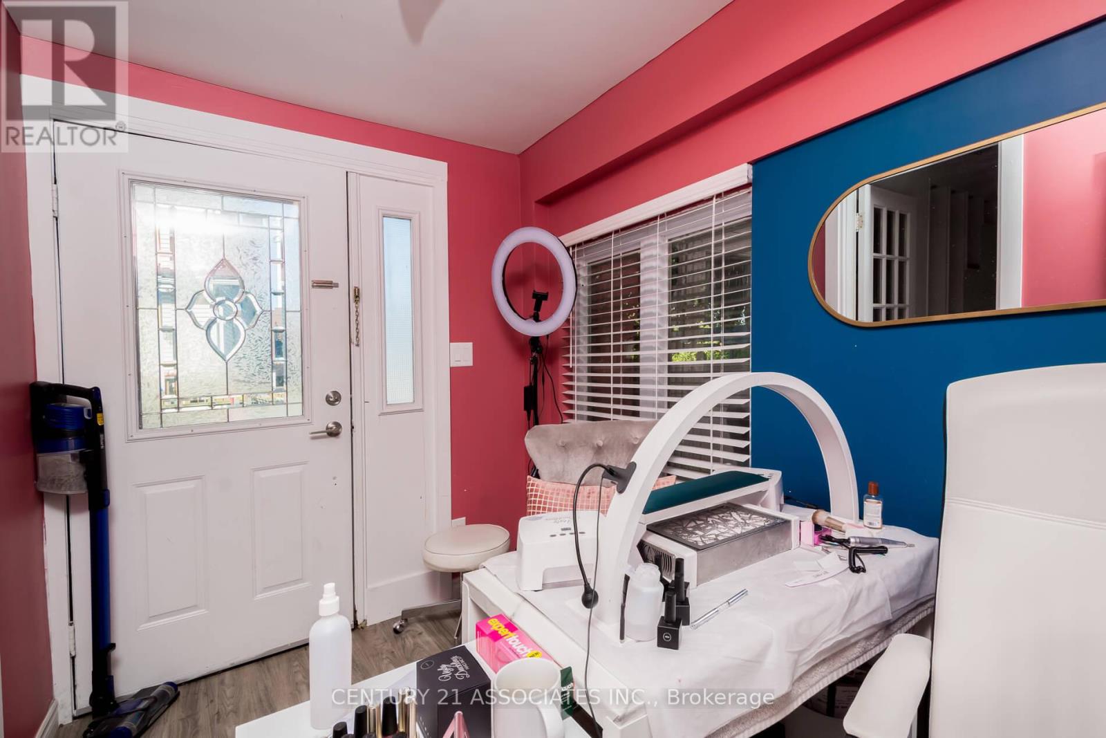 3 Clarke Street, Grimsby (Grimsby East), Ontario  L3M 1Y5 - Photo 22 - X12442841