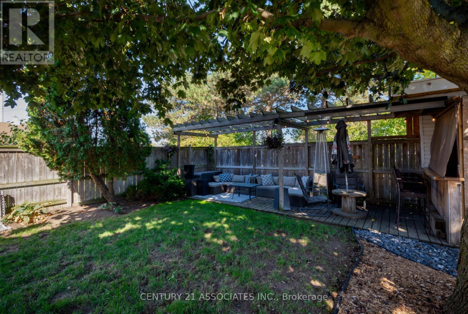 3 Clarke Street, Grimsby (Grimsby East), Ontario  L3M 1Y5 - Photo 33 - X12442841