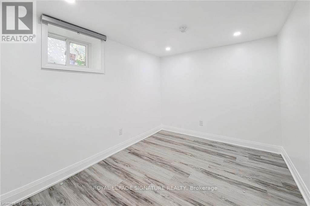 265 West 19th Street, Hamilton, Ontario  L9C 4J3 - Photo 9 - X12420122