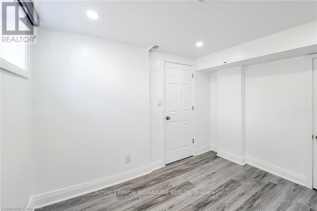 265 West 19th Street, Hamilton, Ontario  L9C 4J3 - Photo 11 - X12420122