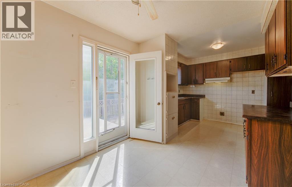 539 Pioneer Drive, Kitchener, Ontario  N2P 1P3 - Photo 11 - 40775153