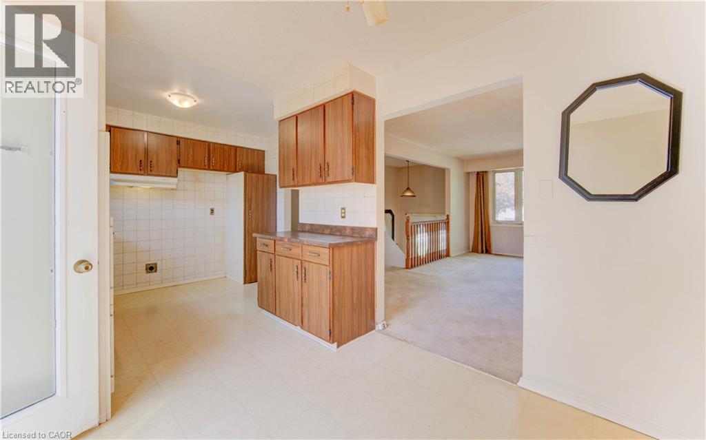 539 Pioneer Drive, Kitchener, Ontario  N2P 1P3 - Photo 13 - 40775153