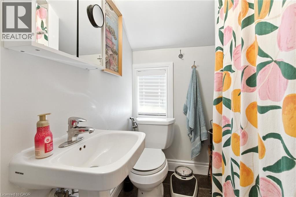 346 Hunter Street W, Hamilton, Ontario  L8P 1S7 - Photo 19 - 40774615