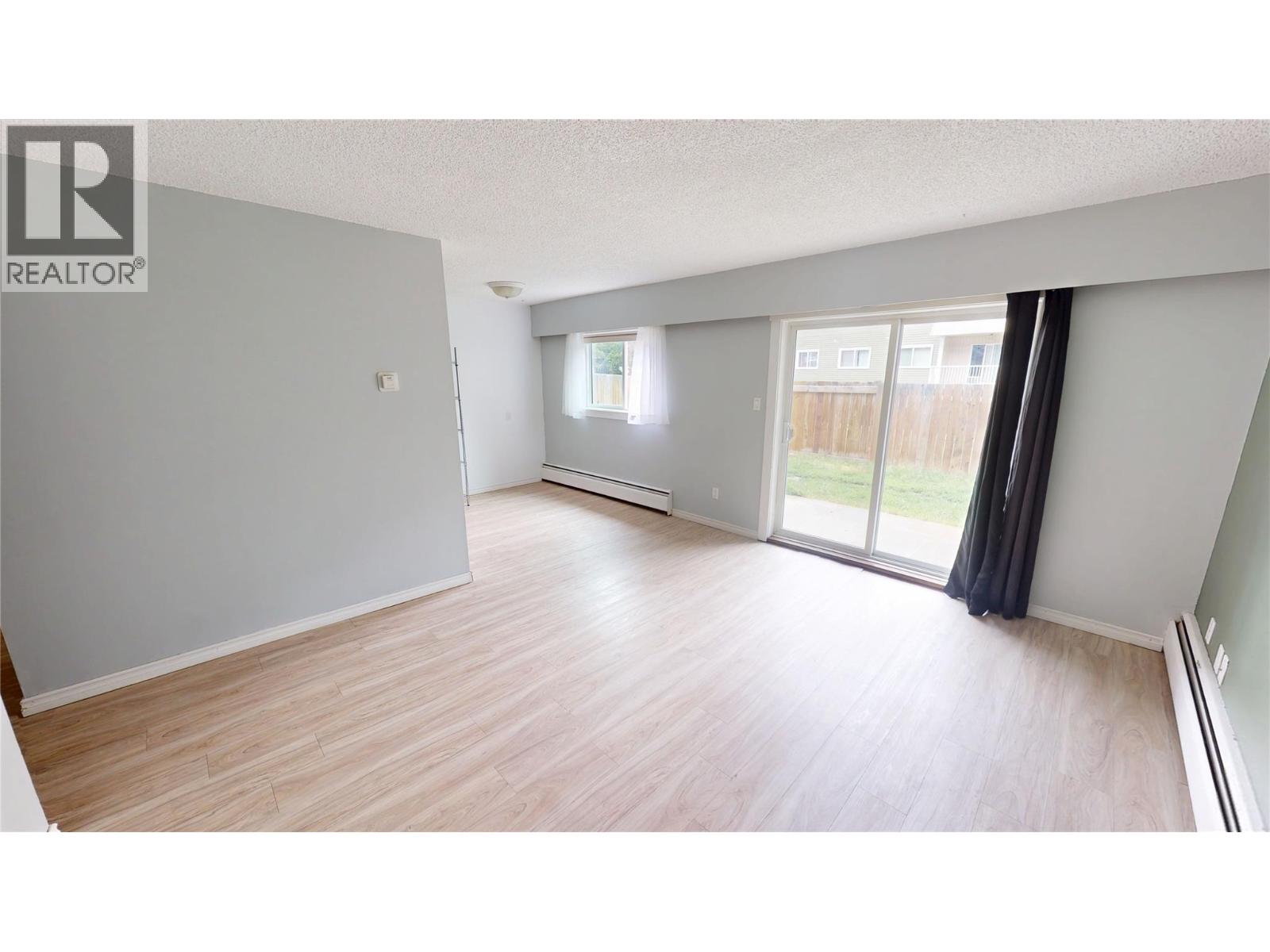 2117 2nd Street N Unit# 106, Cranbrook, British Columbia  V1C 3L4 - Photo 3 - 10364780