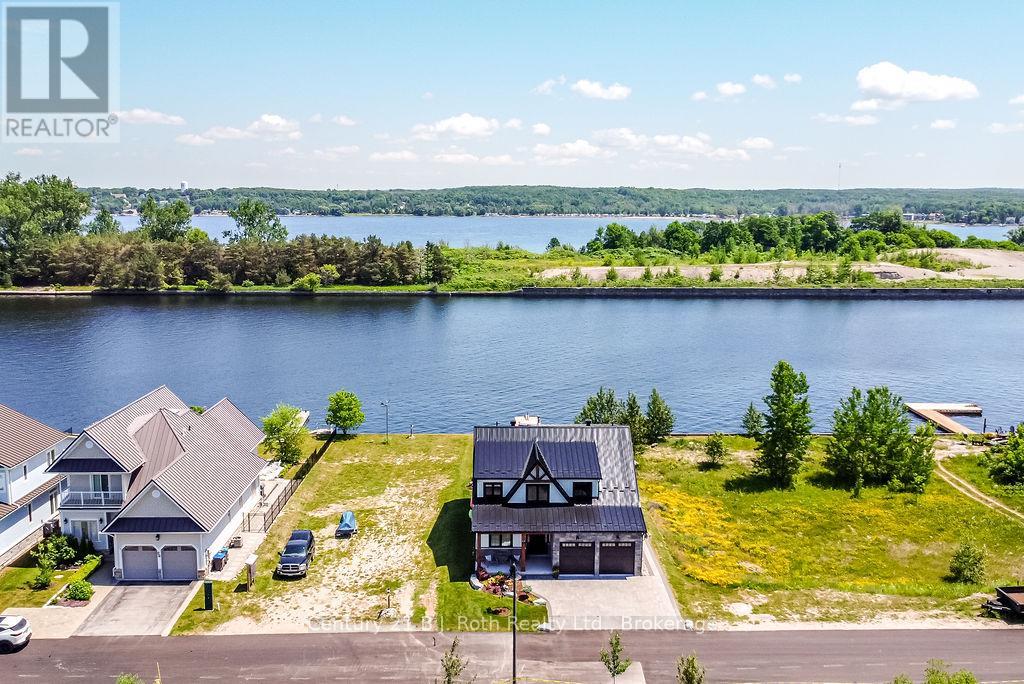 27 - 53 Dock Lane, Tay (Port Mcnicoll), Ontario  L0K 1R0 - Photo 3 - S12443177