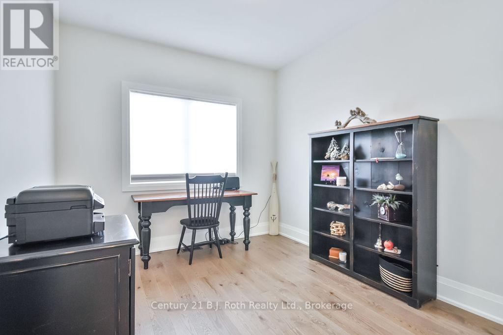 27 - 53 Dock Lane, Tay (Port Mcnicoll), Ontario  L0K 1R0 - Photo 7 - S12443177