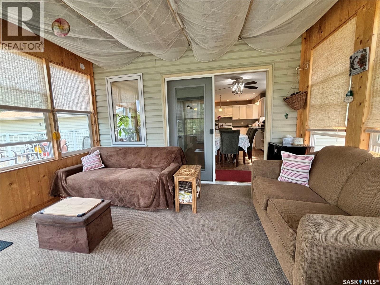 1017 Whitesand Avenue, Good Lake Rm No. 274, Saskatchewan  S0A 0L0 - Photo 5 - SK999338