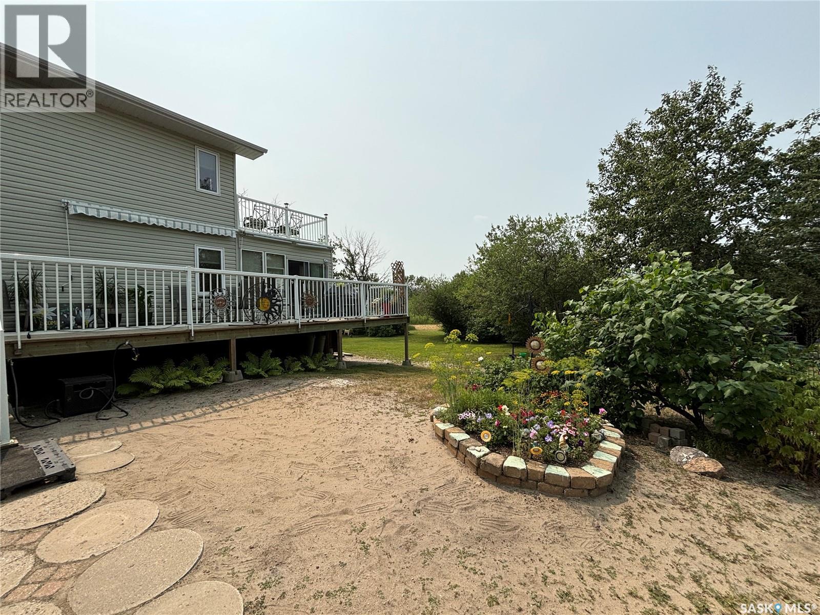 1017 Whitesand Avenue, Good Lake Rm No. 274, Saskatchewan  S0A 0L0 - Photo 4 - SK999338