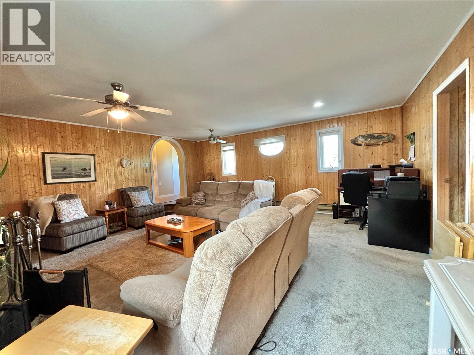 1017 Whitesand Avenue, Good Lake Rm No. 274, Saskatchewan  S0A 0L0 - Photo 16 - SK999338