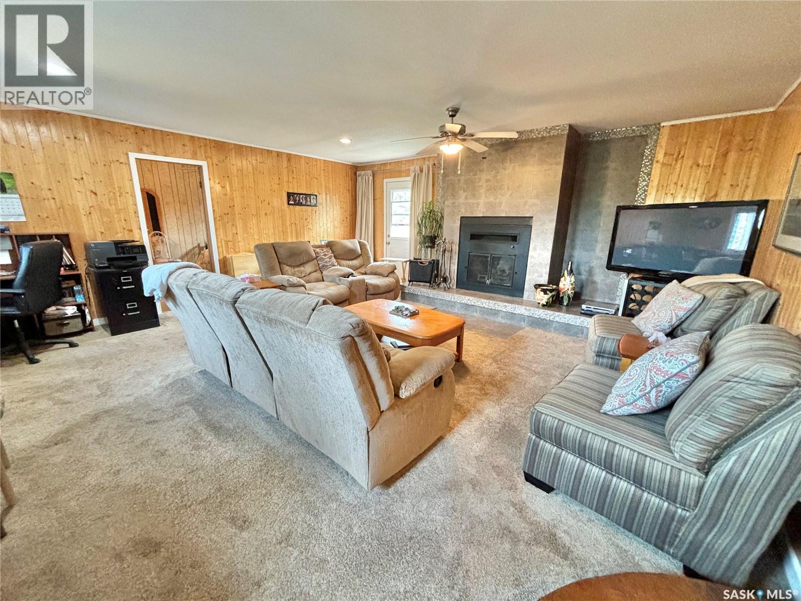 1017 Whitesand Avenue, Good Lake Rm No. 274, Saskatchewan  S0A 0L0 - Photo 18 - SK999338